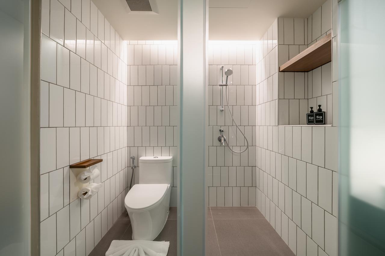 Triple Y Hotel Бангкок Экстерьер фото