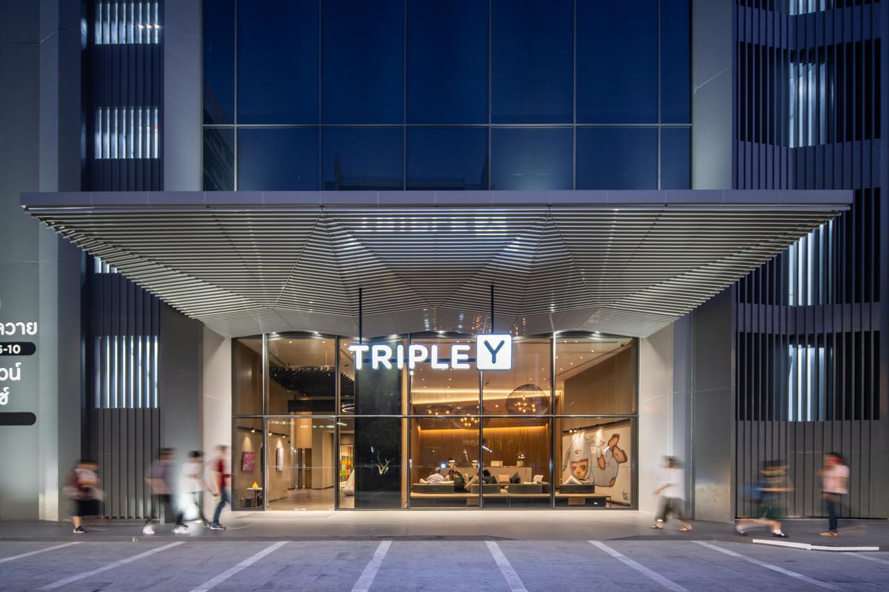 Triple Y Hotel Бангкок Экстерьер фото